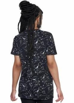 Killstar Tsunami Skulls T-Shirt Black 6 Killstar Tsunami Skulls T-Shirt Black -Hearts & Roses Sales killstar KSRA003331 tsunami tshirt blk 2 1024x1024