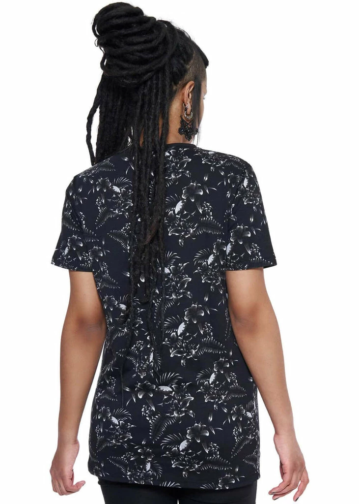Killstar Tsunami Skulls T-Shirt Black 3 Killstar Tsunami Skulls T-Shirt Black - Image 3